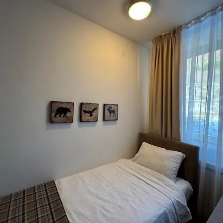 Eli's 31 Apartament *